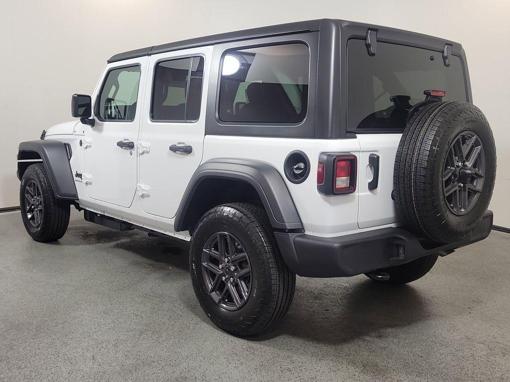 new 2026 Jeep Wrangler car, priced at $43,607