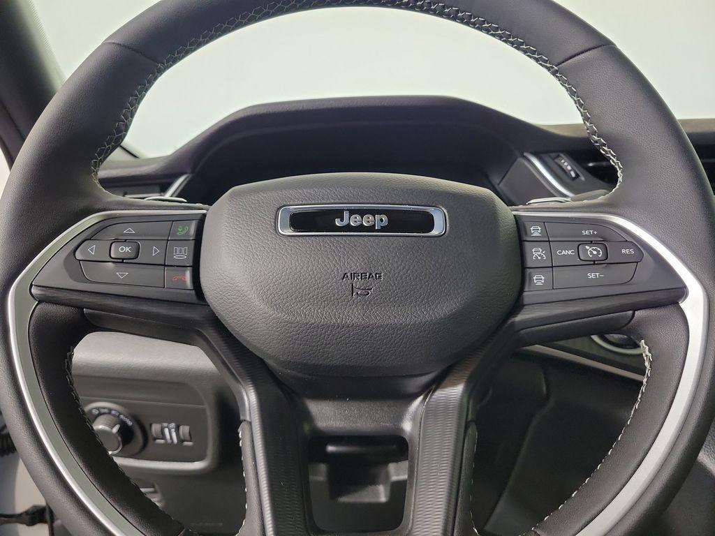new 2026 Jeep Grand Cherokee L car, priced at $38,699
