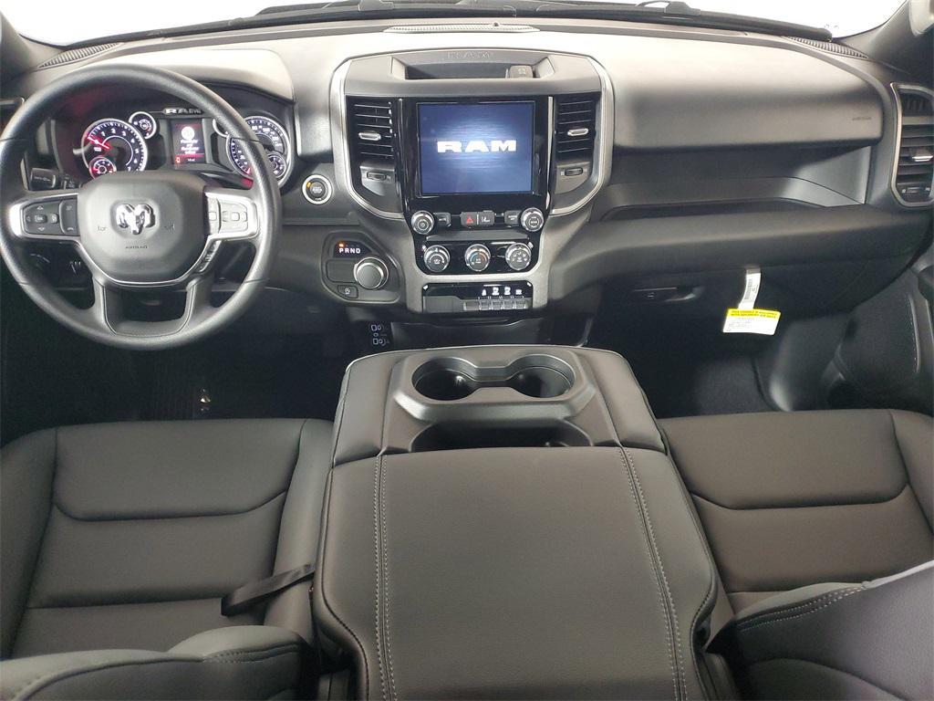 new 2025 Ram 1500 car, priced at $41,971