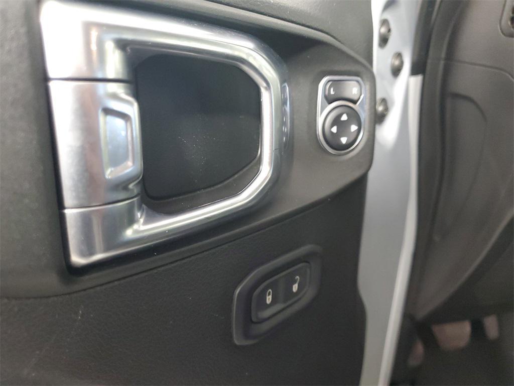 used 2022 Jeep Wrangler Unlimited car, priced at $24,988