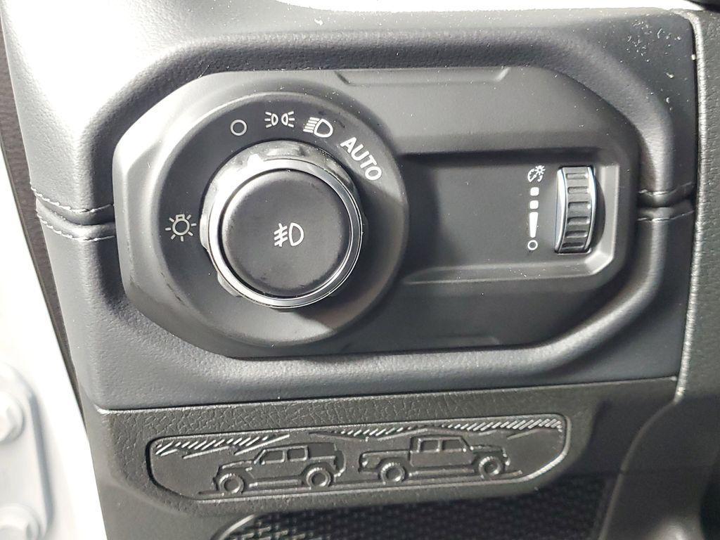 new 2026 Jeep Wrangler car, priced at $47,695