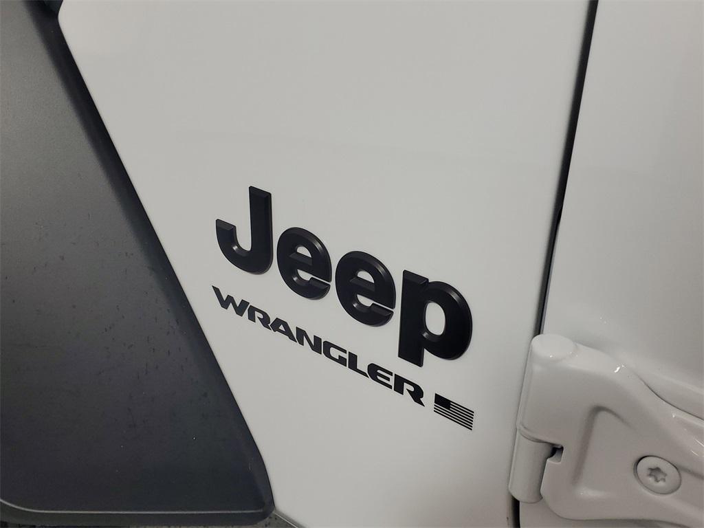 new 2026 Jeep Wrangler car, priced at $44,291