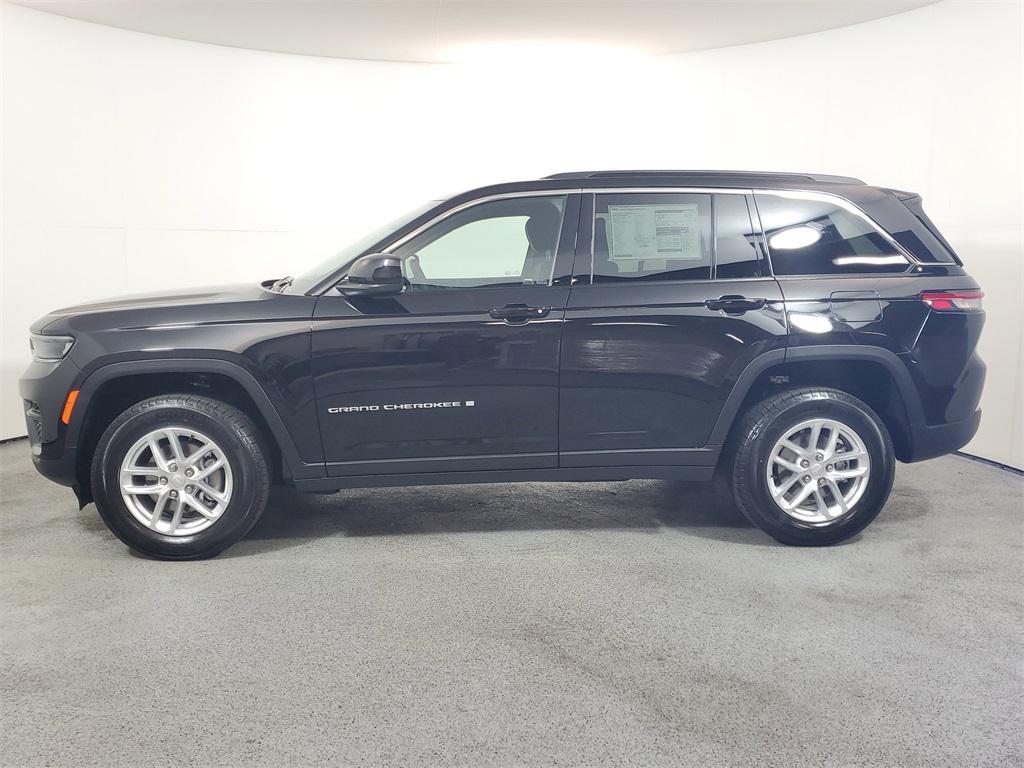 new 2025 Jeep Grand Cherokee car, priced at $35,625