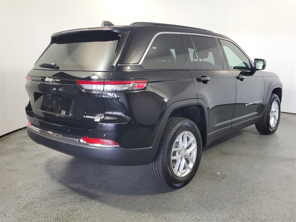 new 2025 Jeep Grand Cherokee car, priced at $35,625