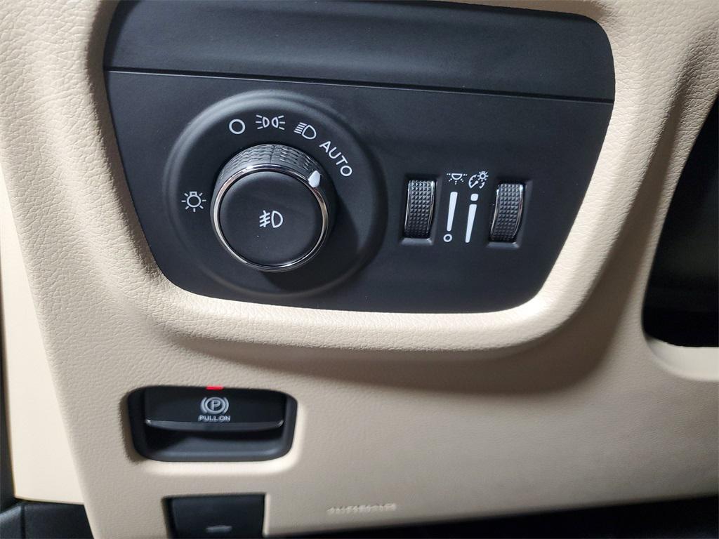 used 2024 Jeep Grand Cherokee L car, priced at $35,988