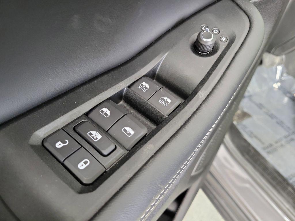 new 2026 Jeep Grand Cherokee L car, priced at $48,435