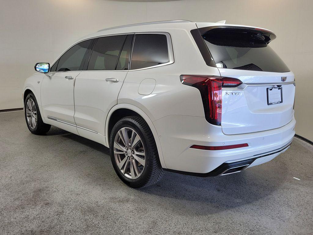 used 2023 Cadillac XT6 car, priced at $33,864