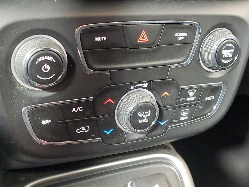 used 2021 Jeep Compass car, priced at $13,288