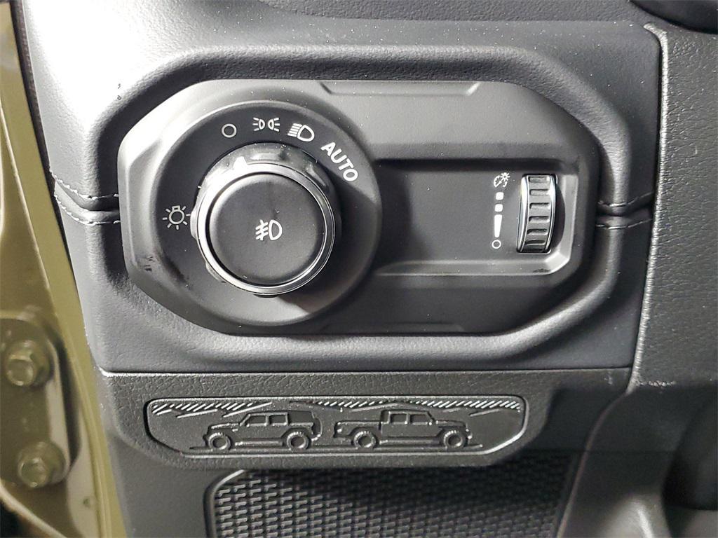 new 2026 Jeep Wrangler car, priced at $52,678