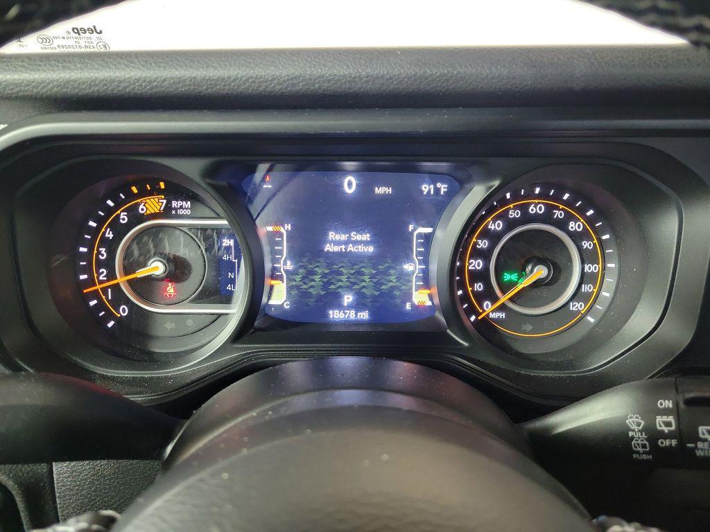 used 2025 Jeep Wrangler car, priced at $38,564