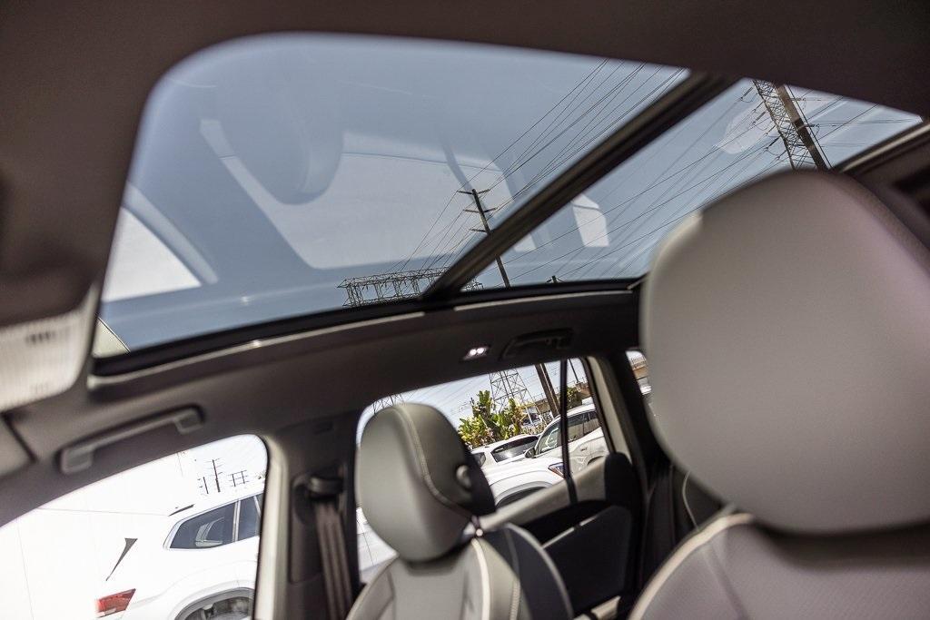 new 2026 Volkswagen Tiguan car, priced at $46,002