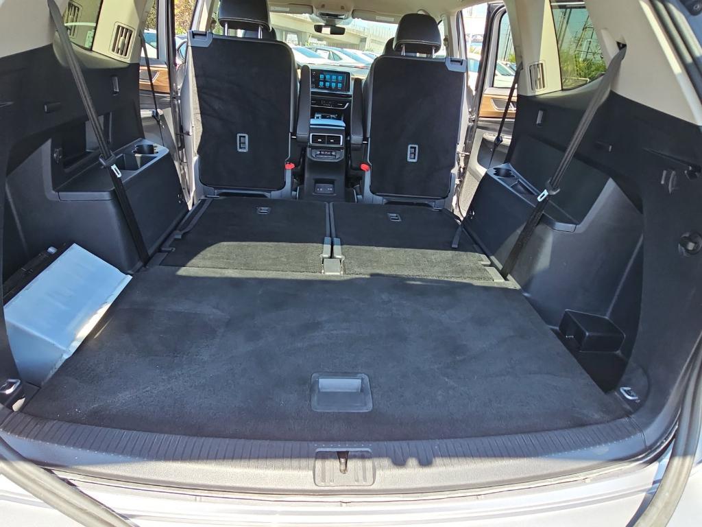 used 2024 Volkswagen Atlas car, priced at $27,170