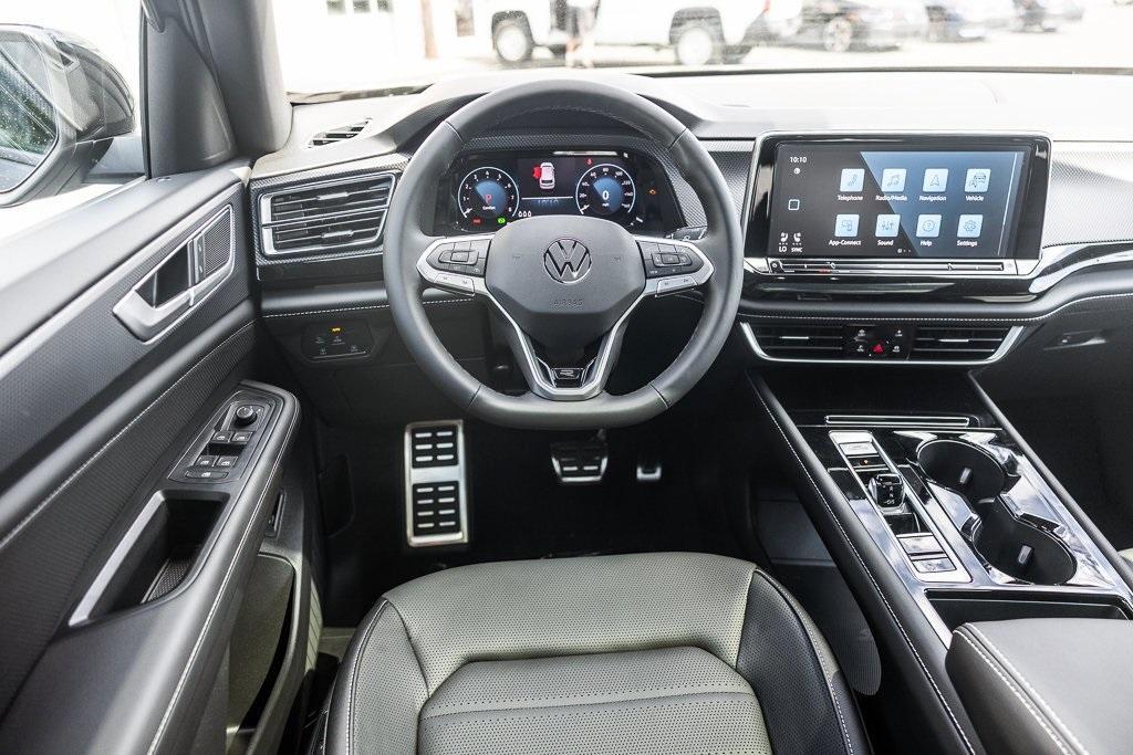 new 2026 Volkswagen Atlas Cross Sport car, priced at $53,802