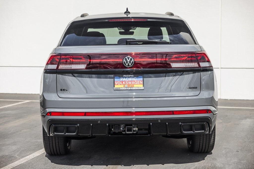 new 2026 Volkswagen Atlas Cross Sport car, priced at $53,802