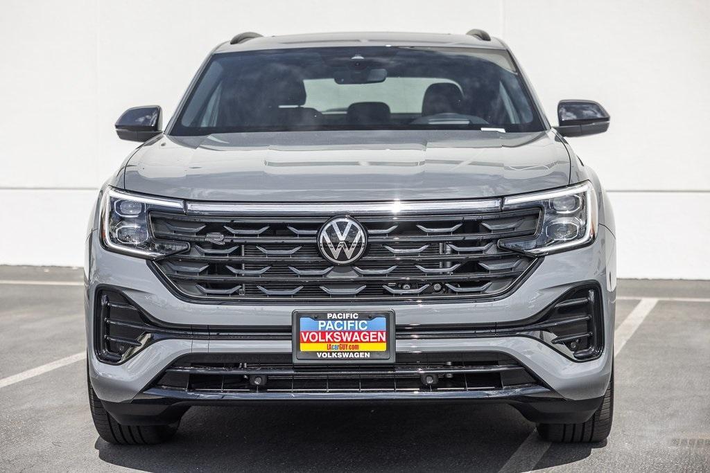 new 2026 Volkswagen Atlas Cross Sport car, priced at $53,802