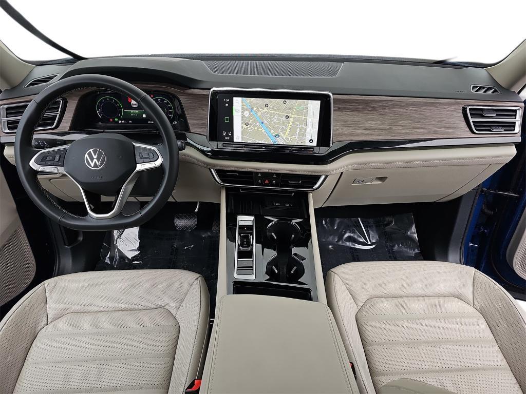 used 2025 Volkswagen Atlas car, priced at $40,990