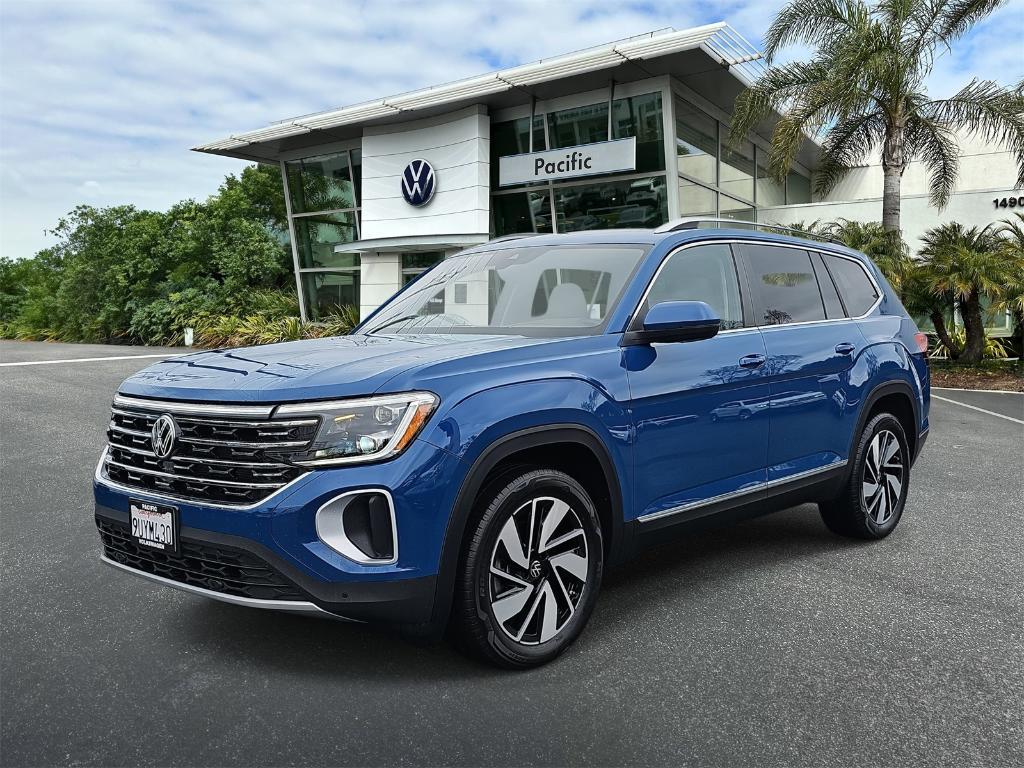 used 2025 Volkswagen Atlas car, priced at $40,990