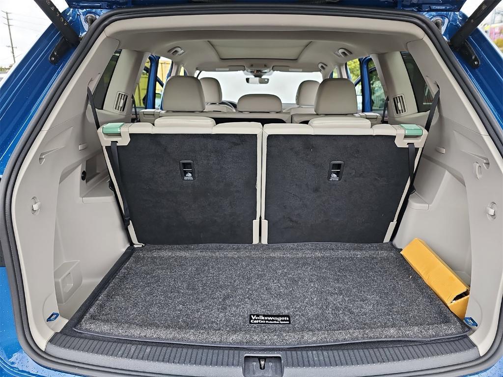 used 2025 Volkswagen Atlas car, priced at $40,990