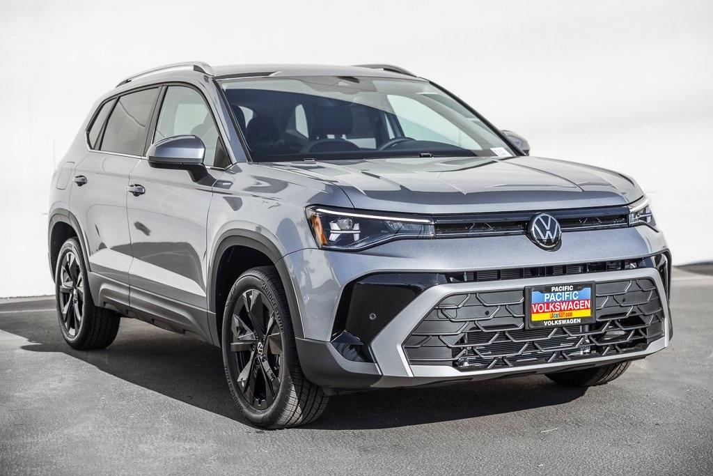 new 2025 Volkswagen Taos car, priced at $28,234