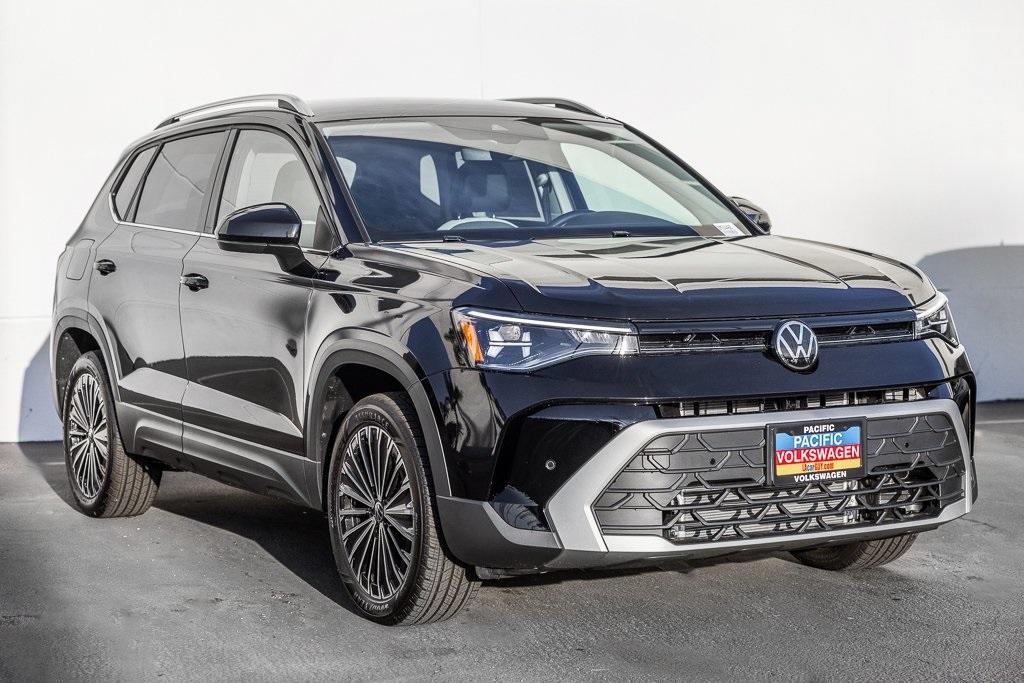 new 2026 Volkswagen Taos car, priced at $32,505