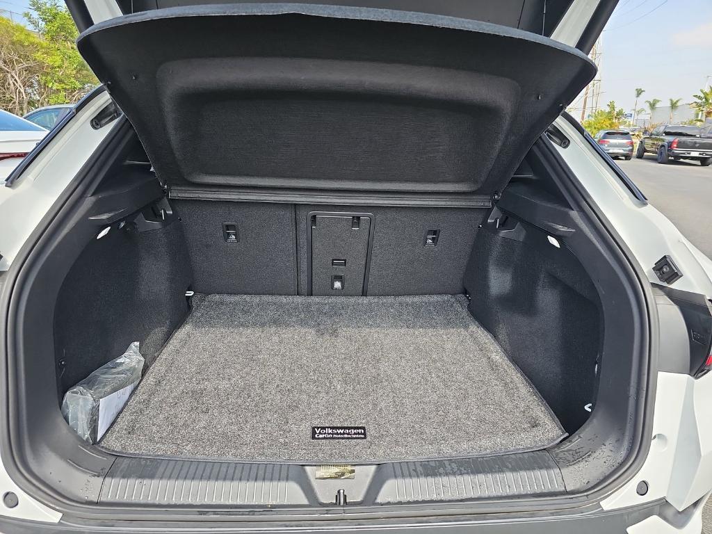 used 2023 Volkswagen ID.4 car, priced at $22,585