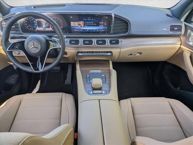 new 2026 Mercedes-Benz GLE 580 car, priced at $103,329