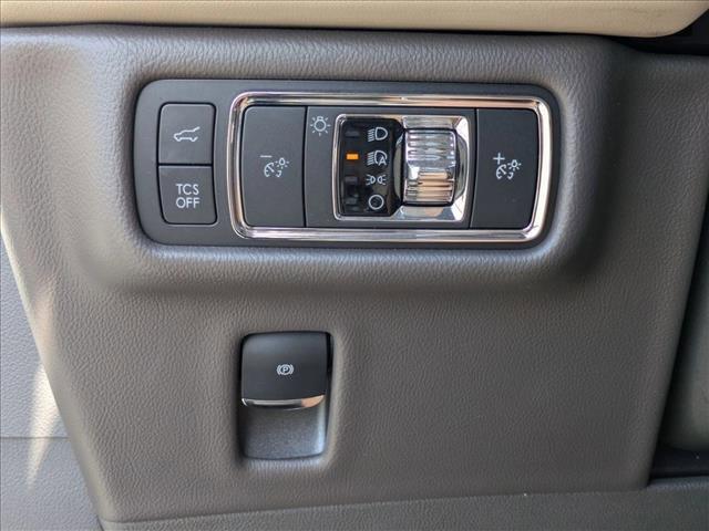 used 2022 Lincoln Nautilus car, priced at $33,977