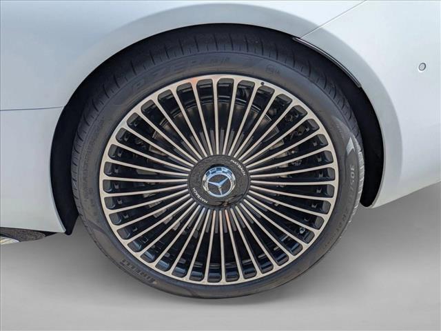 new 2026 Mercedes-Benz Maybach SL 680 Monogram Series car, priced at $234,244