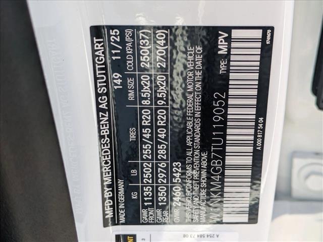 new 2026 Mercedes-Benz GLC 300 car, priced at $62,090