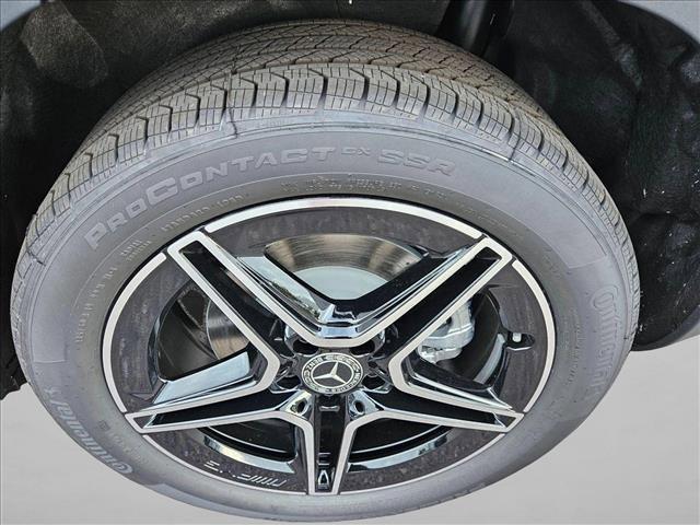 new 2026 Mercedes-Benz GLA 250 car, priced at $47,929