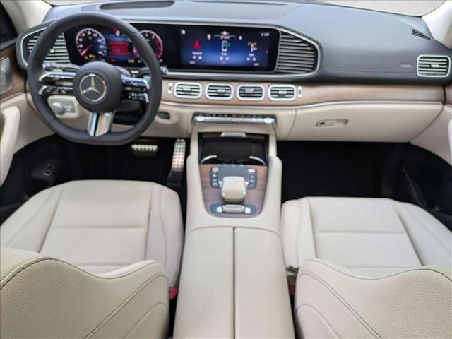 new 2026 Mercedes-Benz GLS 450 car, priced at $105,524