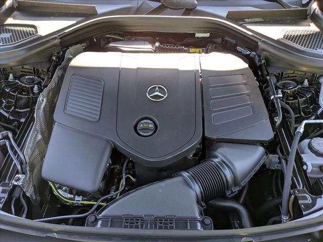 new 2026 Mercedes-Benz GLC 300 car, priced at $52,599