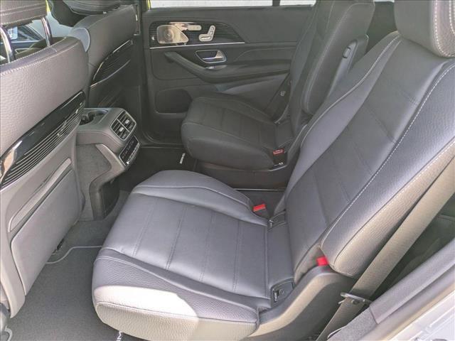 new 2026 Mercedes-Benz GLS 580 car, priced at $129,714