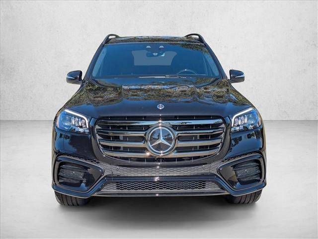 new 2026 Mercedes-Benz GLS 580 car, priced at $128,485