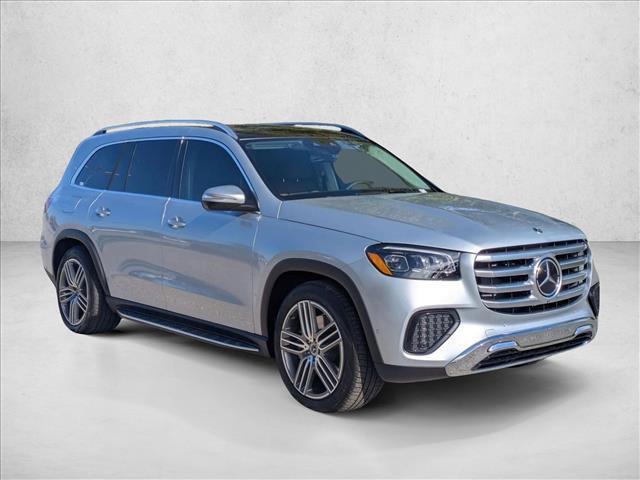 new 2026 Mercedes-Benz GLS 450 car, priced at $96,009