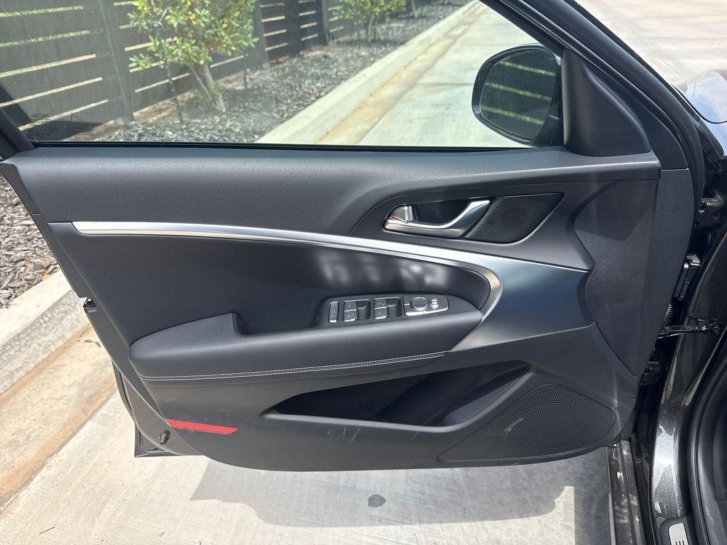 new 2026 Genesis G70 car, priced at $45,589