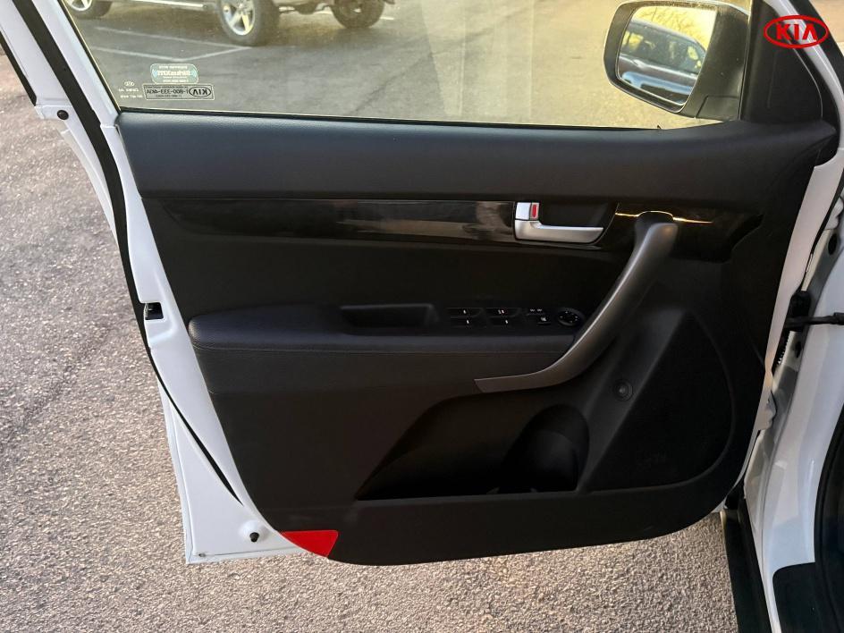 used 2015 Kia Sorento car, priced at $7,444