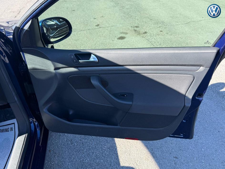 used 2007 Volkswagen Rabbit car, priced at $4,499