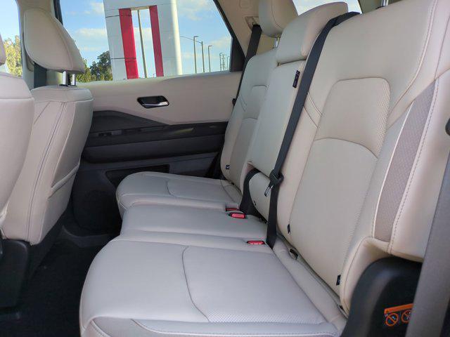 new 2026 Nissan Pathfinder car, priced at $42,115
