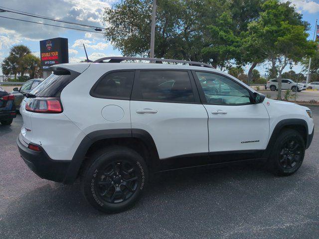 used 2021 Jeep Cherokee car, priced at $18,661