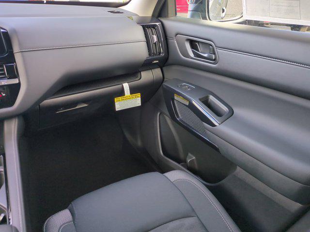 new 2026 Nissan Pathfinder car, priced at $39,084
