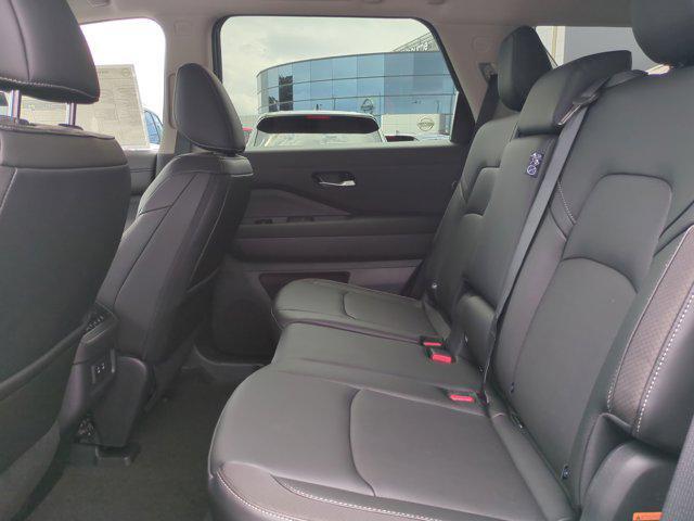 new 2026 Nissan Pathfinder car, priced at $41,911