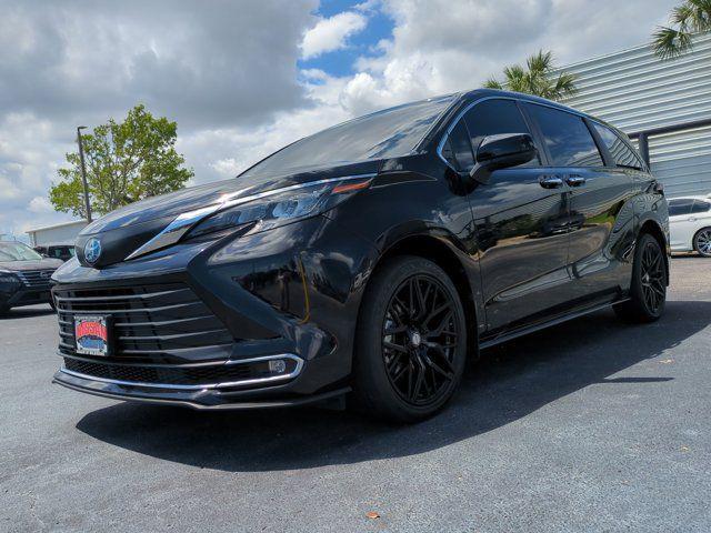 used 2024 Toyota Sienna car, priced at $43,661