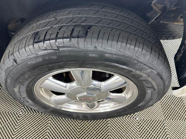 used 2004 GMC Envoy XL car, priced at $4,998