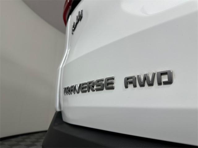 used 2023 Chevrolet Traverse car, priced at $25,498