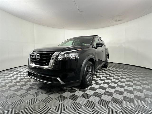 used 2022 Nissan Pathfinder car, priced at $26,998