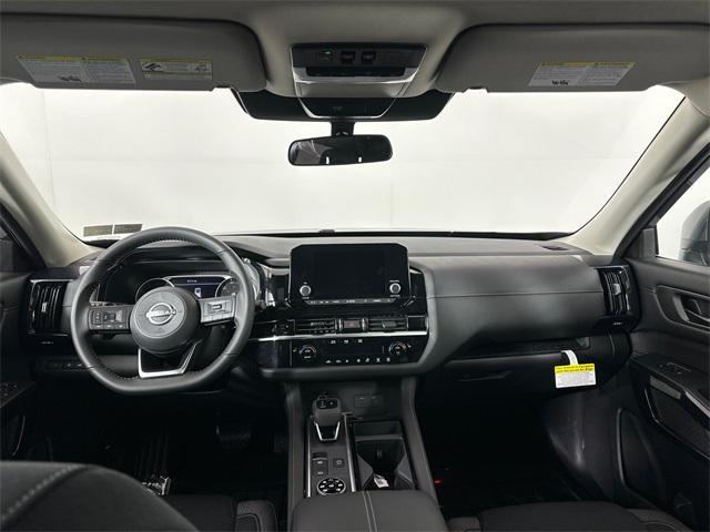 new 2025 Nissan Pathfinder car, priced at $38,776
