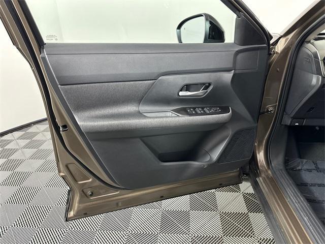 new 2026 Nissan Kicks car, priced at $27,440