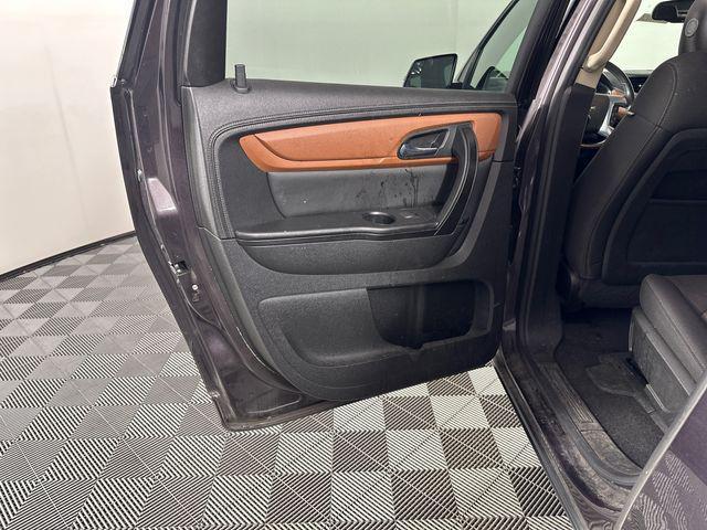 used 2015 Chevrolet Traverse car, priced at $9,488