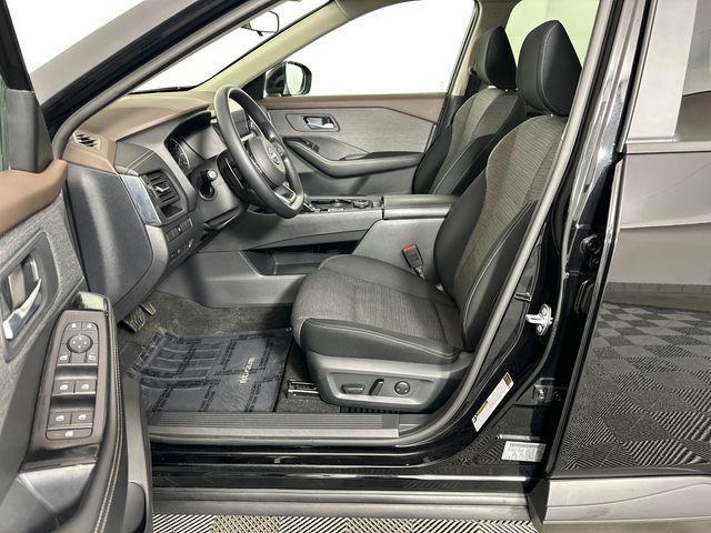 used 2023 Nissan Rogue car, priced at $23,998